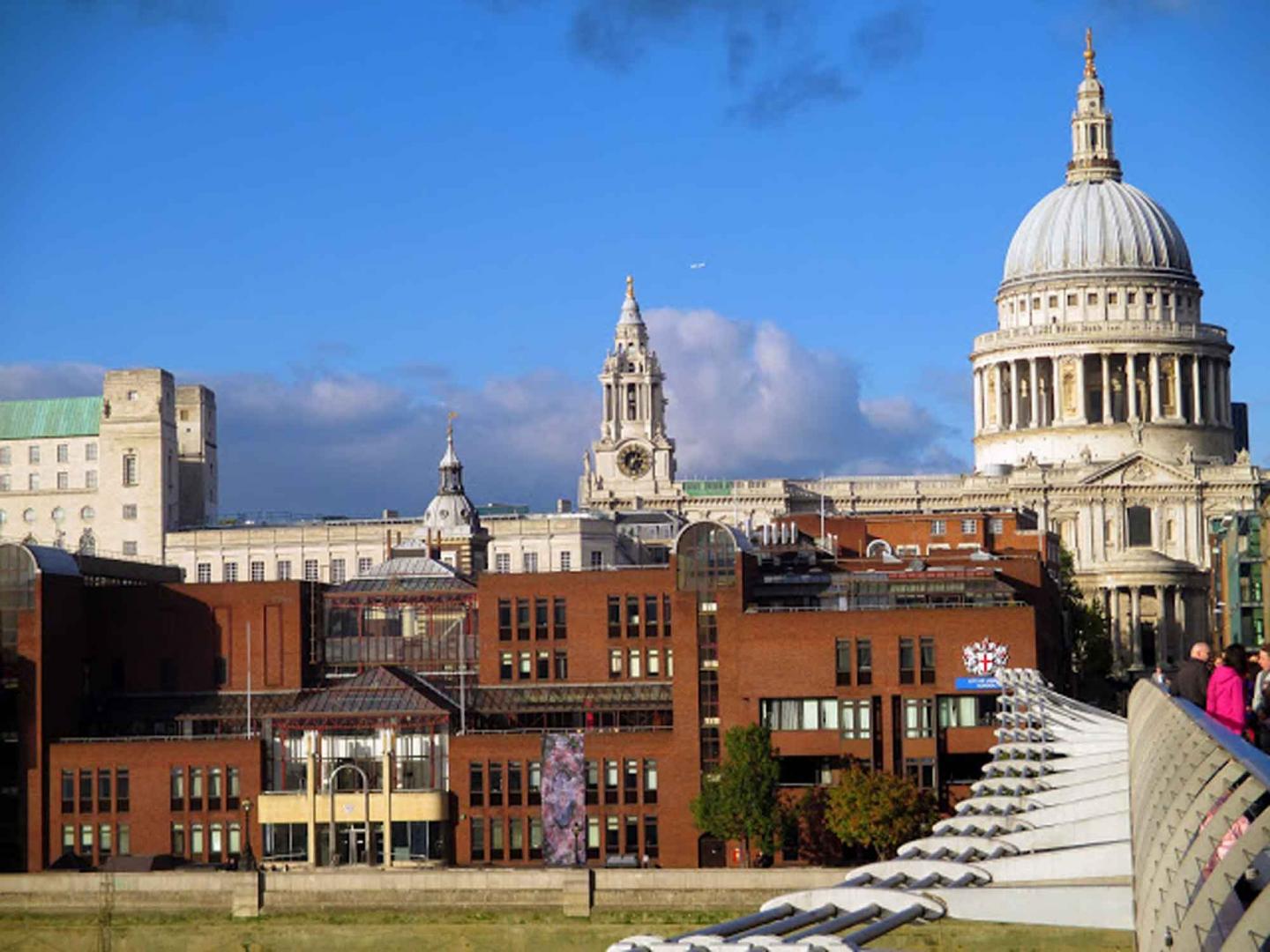 Physics meets art at London school