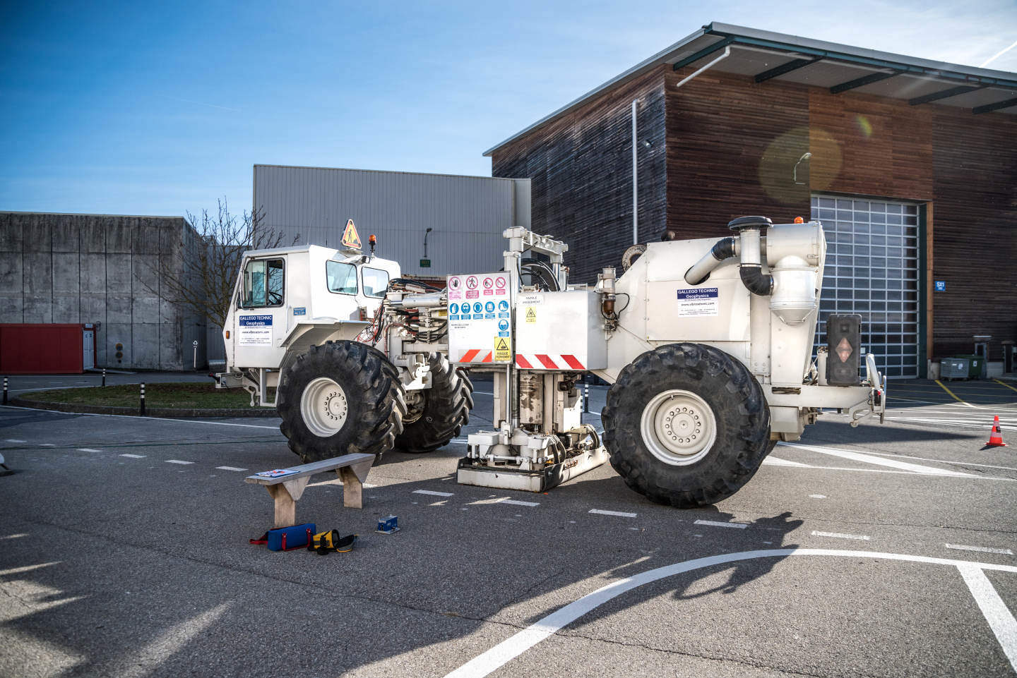 Vibration tests for High-Luminosity LHC project begin