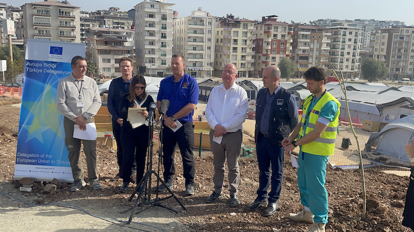 Marc Nas (centre) and his team in Türkiye 